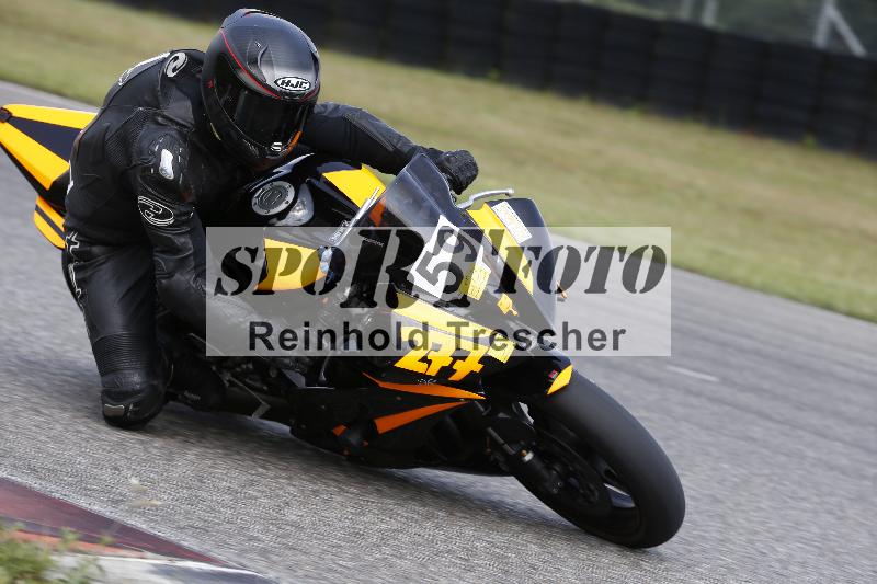 /24 08.06.2025 TZ Motorsport ADR/Gruppe gelb/59